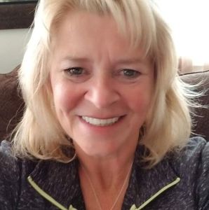 Meet your Posher, Linda